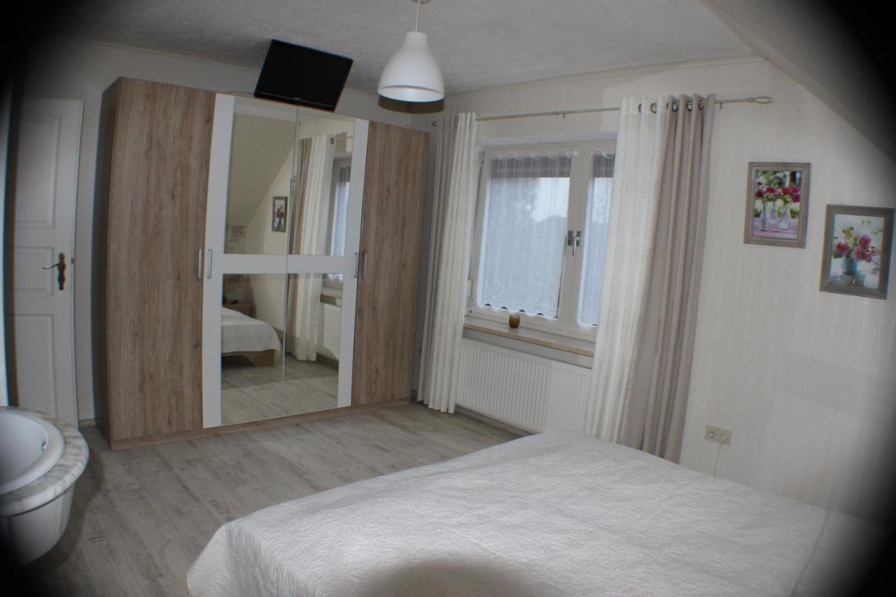 Appartement Ferienhaus Abbi Mit Schwimmbad Und Fitness Fur 8 Personen, Strand, Norddeich à Hage Extérieur photo